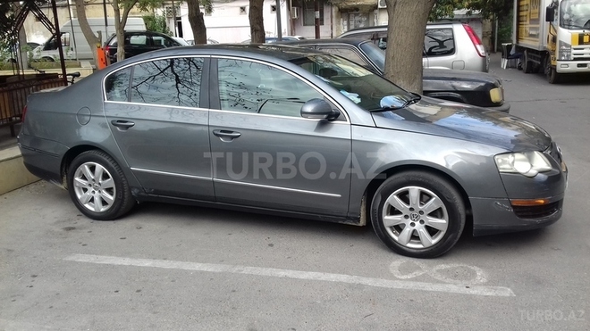 Volkswagen Passat 2005, 170,000 km - 2.0 l - Bakı