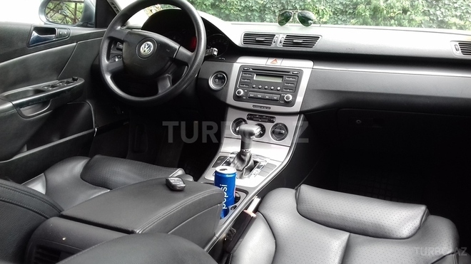 Volkswagen Passat 2005, 170,000 km - 2.0 l - Bakı