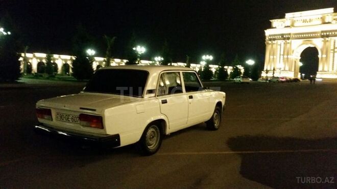 LADA (VAZ) 2107 2009, 75,000 km - 0.2 л - Gəncə