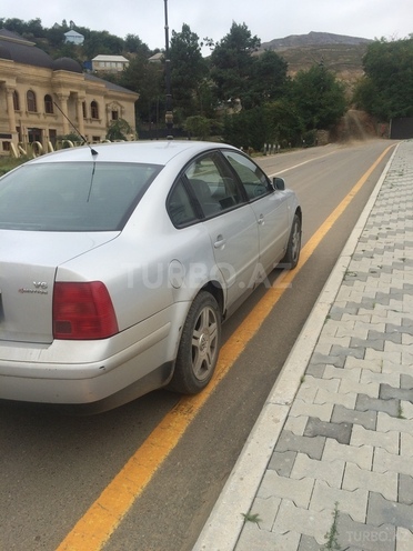 Volkswagen Passat 2000, 239,054 km - 0.3 l - Bakı