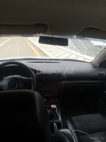Volkswagen Passat 2000, 239,054 km - 0.3 l - Bakı