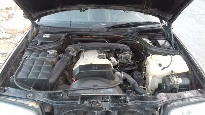Mercedes C 230 1999, 270,000 km - 2.3 l - Bakı