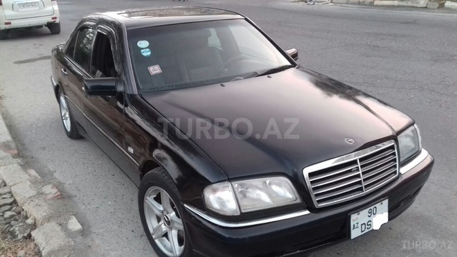 Mercedes C 230 1999, 270,000 km - 2.3 l - Bakı
