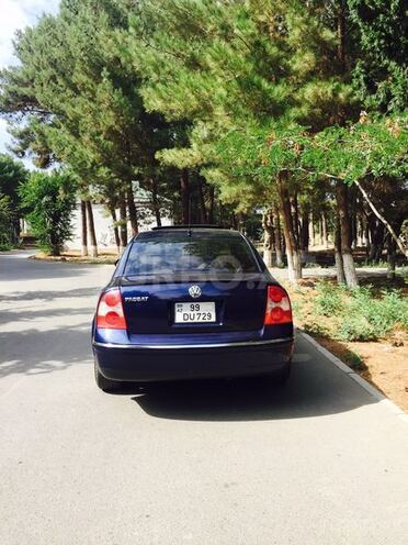 Volkswagen Passat 2004, 128,000 km - 1.8 l - Sumqayıt