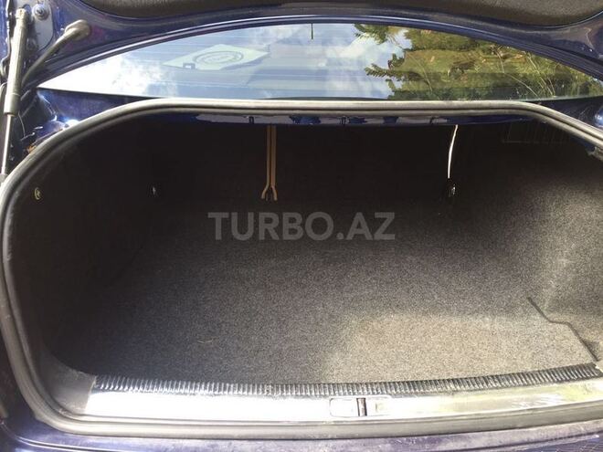 Volkswagen Passat 2004, 128,000 km - 1.8 l - Sumqayıt