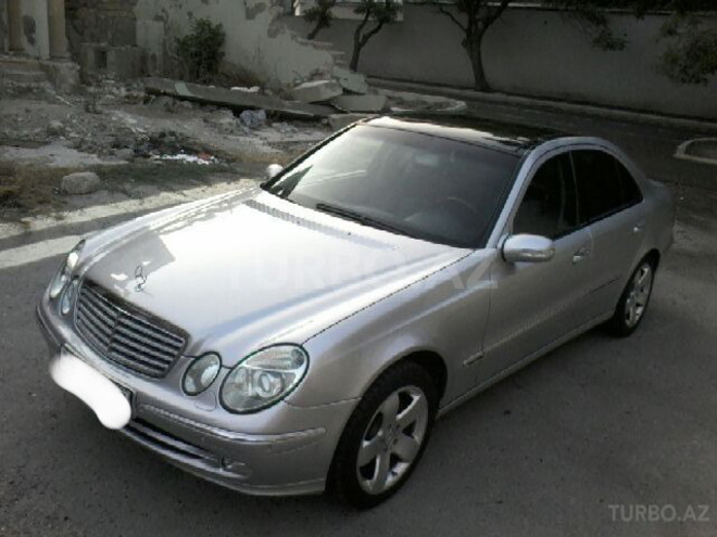 Mercedes E 240 2002, 228,000 km - 2.6 l - Bakı