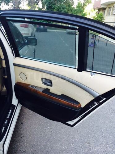 BMW 730 2006, 120,000 km - 3.0 л - Bakı