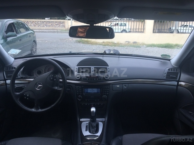Mercedes E 240 2004, 220,000 km - 2.6 l - Bərdə