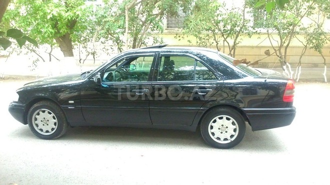 Mercedes C 200 1995, 473,000 km - 2.0 l - Sumqayıt