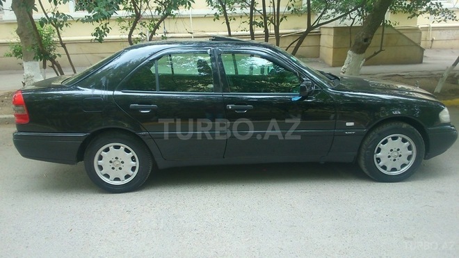 Mercedes C 200 1995, 473,000 km - 2.0 l - Sumqayıt