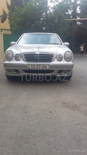 Mercedes E 240 2000, 200,600 km - 2.4 l - Bakı