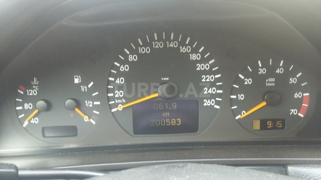 Mercedes E 240 2000, 200,600 km - 2.4 l - Bakı