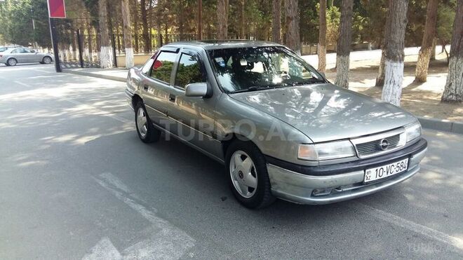Opel Vectra 1994, 180,000 km - 2.0 л - Sumqayıt