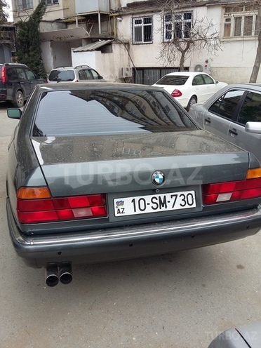 BMW 730 1988, 235,000 km - 3.5 l - Bakı
