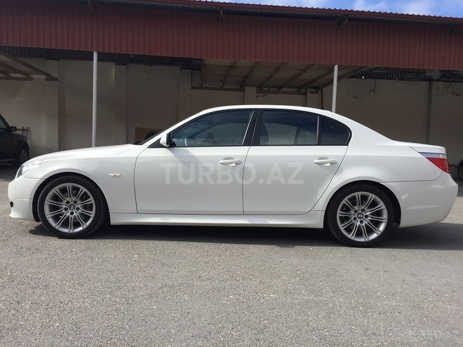 BMW 525 2005, 110,000 km - 2.5 l - Bakı