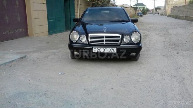 Mercedes E 240 1998, 280,000 km - 2.4 l - Sumqayıt