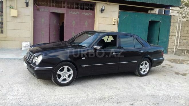 Mercedes E 240 1998, 280,000 km - 2.4 l - Sumqayıt