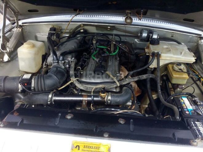GAZ 31105 2004, 5,380 km - 2.3 l - Sumqayıt