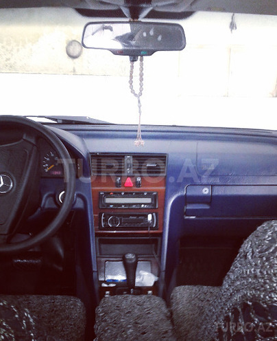Mercedes C 200 1995, 32,700 km - 2.0 l - Bakı