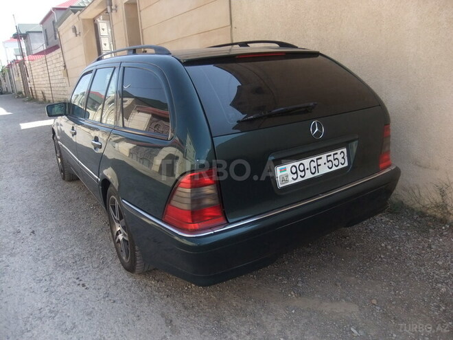 Mercedes C 220 1998, 218,000 km - 2.2 l - Sumqayıt