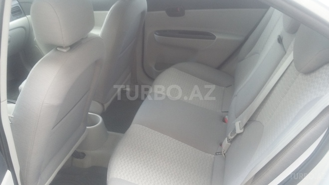 Hyundai Accent 2009, 77,000 km - 1.4 l - Bakı