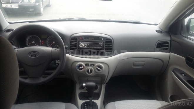 Hyundai Accent 2009, 77,000 km - 1.4 l - Bakı