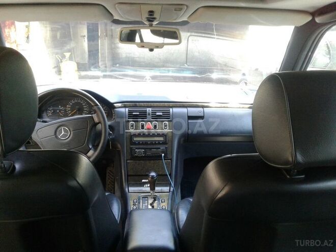 Mercedes E 320 1996, 235,054 km - 3.2 l - Bakı