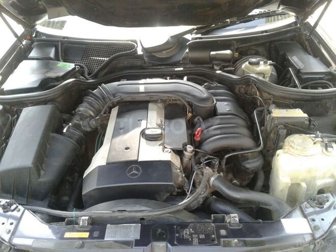 Mercedes E 320 1996, 235,054 km - 3.2 l - Bakı