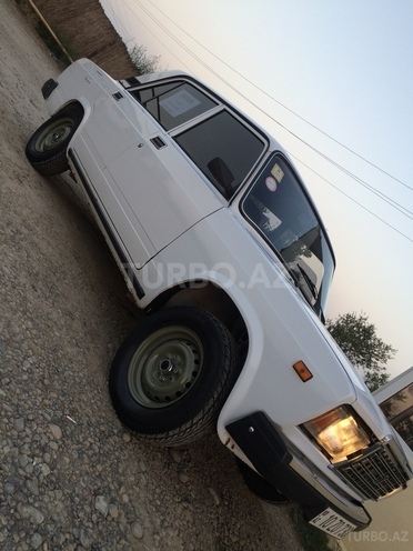 LADA (VAZ) 2107 2007, 5,755 km - 0.1 л - Salyan