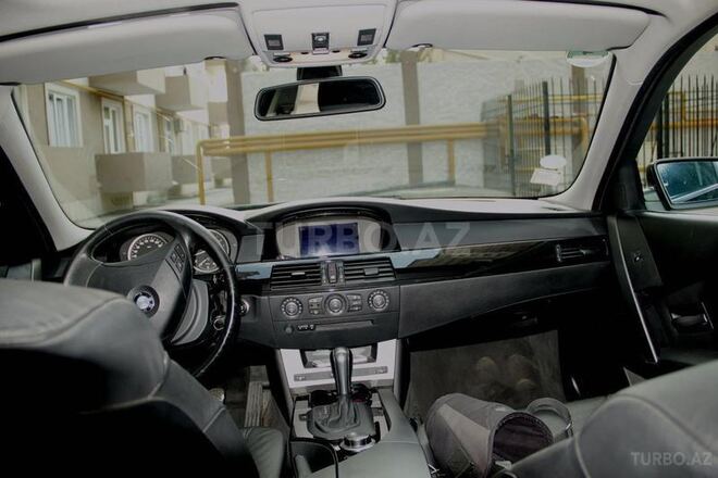 BMW 523 2006, 137,500 km - 2.5 l - Bakı