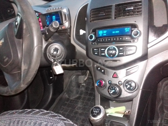 Chevrolet Aveo 2011, 165,000 km - 1.4 l - Gəncə