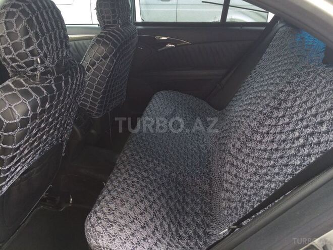 Mercedes E 320 2004, 250,000 km - 3.2 l - Bakı