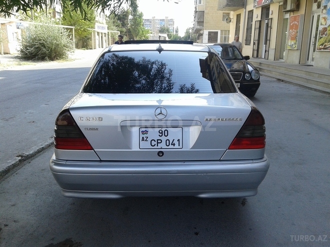 Mercedes C 230 1998, 210,000 km - 2.3 л - Bakı