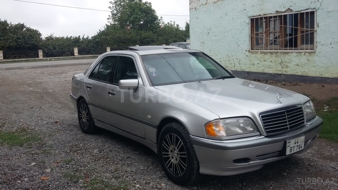 Mercedes C 230 1998, 214,631 km - 2.3 l - Qəbələ