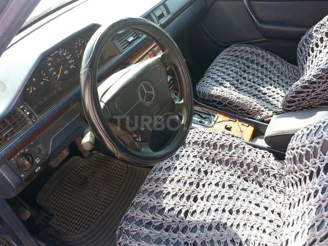 Mercedes E 220 1993, 419,000 km - 2.2 л - Bakı