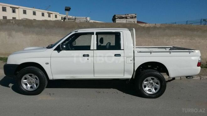 Mitsubishi L200 2005, 350,000 km - 0.3 l - Bakı