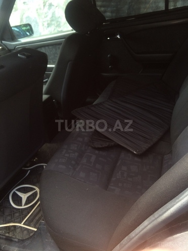 Mercedes C 180 1995, 360,000 km - 1.8 l - Qax