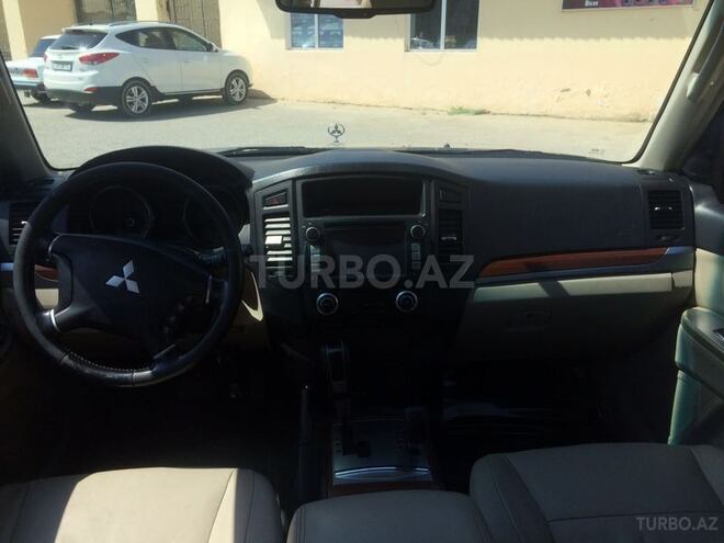 Mitsubishi Pajero 2008, 119,400 km - 3.0 л - Xırdalan