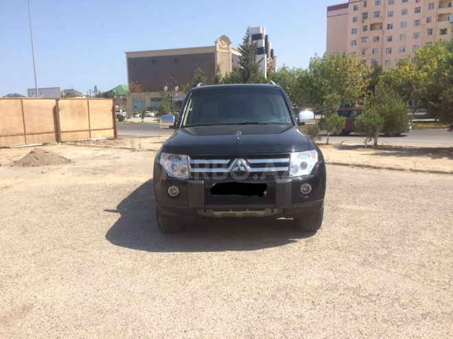 Mitsubishi Pajero 2008, 119,400 km - 3.0 л - Xırdalan