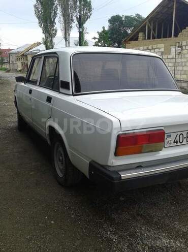 LADA (VAZ) 2107 2008, 80,000 km - 1.6 l - Quba