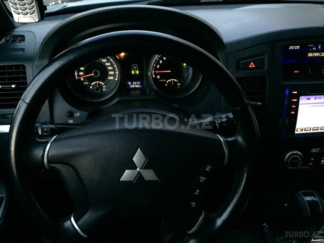 Mitsubishi Pajero 2008, 135,000 km - 3.0 л - Bakı