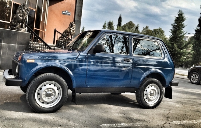 LADA (VAZ) Niva 2015, 14,000 km - 1.7 l - Mingəçevir
