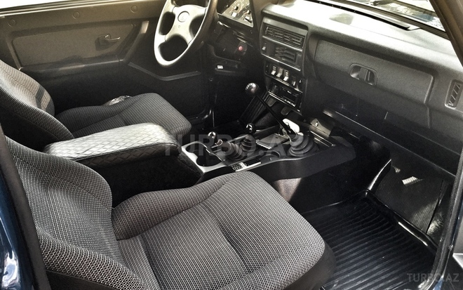 LADA (VAZ) Niva 2015, 14,000 km - 1.7 l - Mingəçevir
