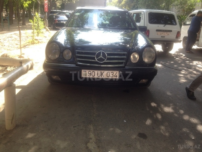Mercedes E 300 1997, 410,000 km - 3.0 l - Bakı