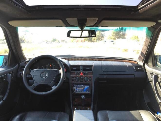 Mercedes C 230 2000, 200,000 km - 2.3 l - Bakı