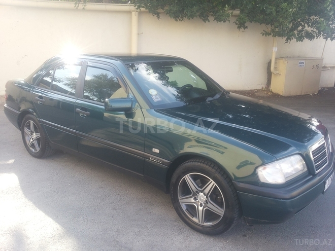 Mercedes C 180 1997, 290,000 km - 1.8 l - Bakı