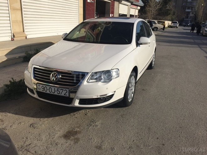 Volkswagen Passat 2010, 114,000 km - 1.8 l - Bakı