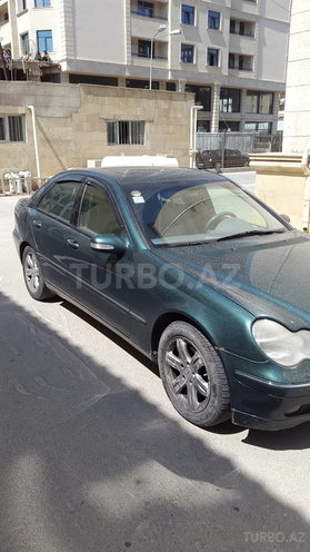 Mercedes C 220 2000, 246,000 km - 2.2 l - Bakı