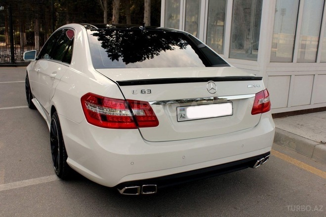 Mercedes E 200 2010, 163,000 km - 2.0 l - Sumqayıt