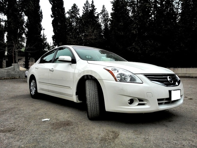Nissan Altima 2011, 115,000 km - 2.5 l - Bakı
